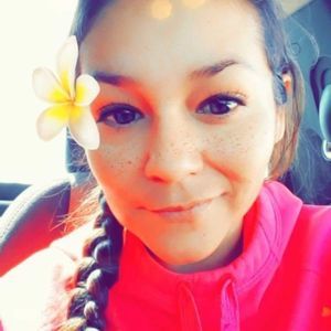 Meet your Posher, Lori